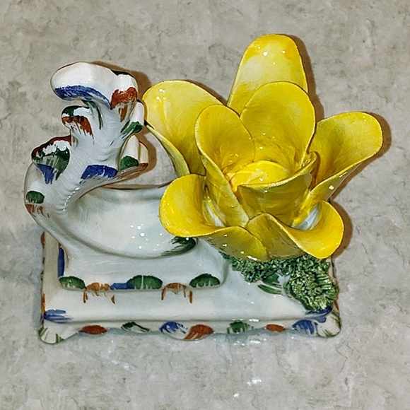 1950s BASSAŃO VICTORIAN FINE PORCELAIN CANDLE HOLDER HAND-PAINTED MADE IN ITALY - Picture 8 of 9